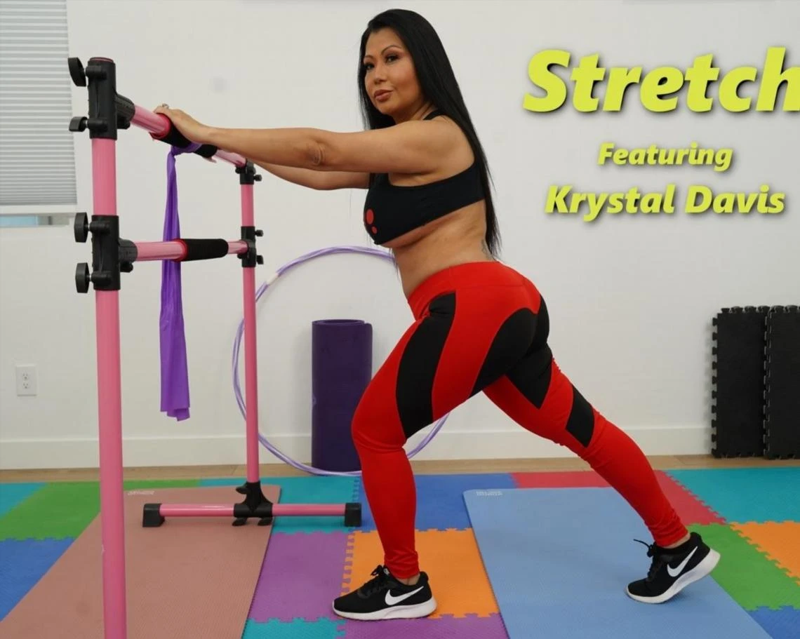 Krystal Davis - Stretching FullHD 1080p