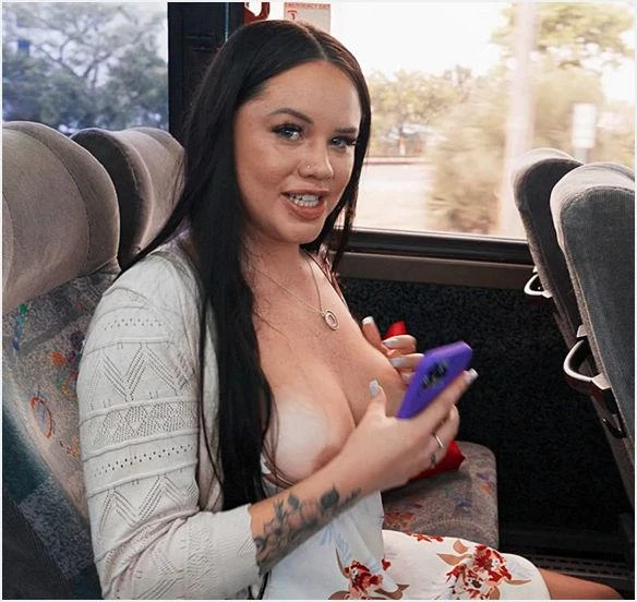 Madalina Moon - Wild Bus Ride FullHD 1080p/HD 720p