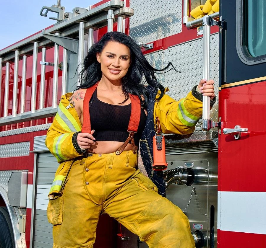 Eva Angelina - Yes Chief HD 720p
