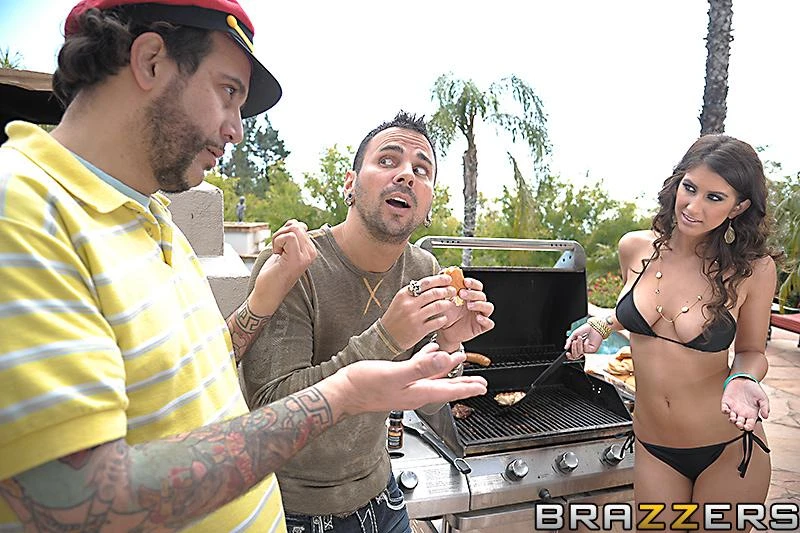 Karina White - Livin' The Dream - SD/1080p