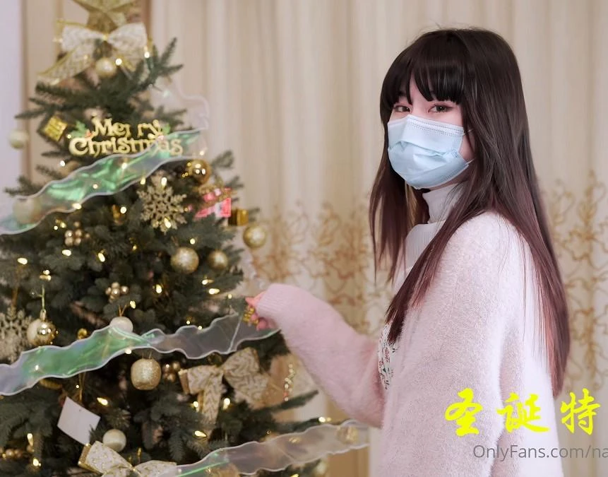 OnlyFans - Nana - Christmas Special - SD/1080p