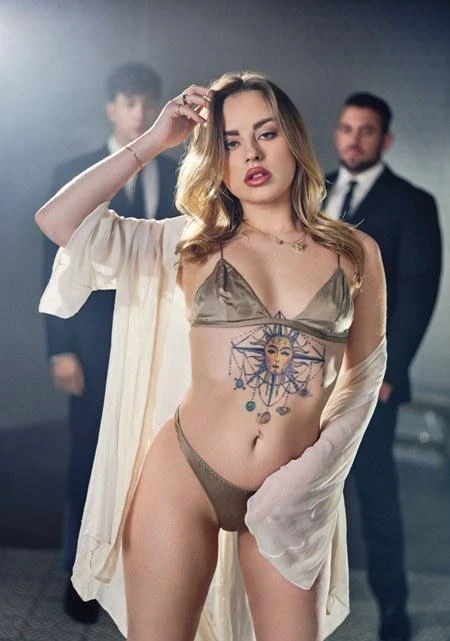 Anna Claire Clouds - Whatever You Need 4K 2160p/FullHD 1080p/HD 720p