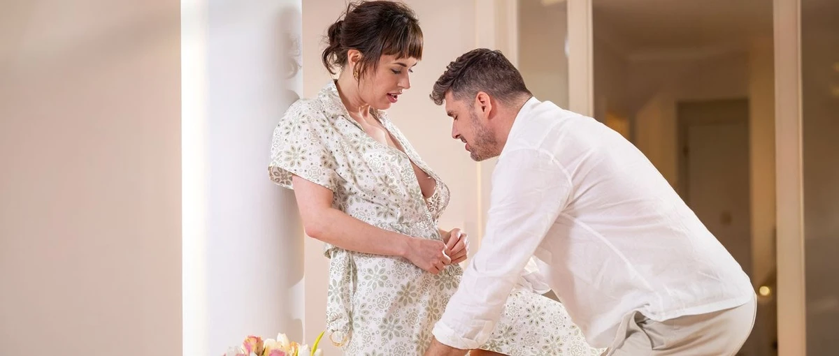 Frolic Me - Olive Glass [1080p]