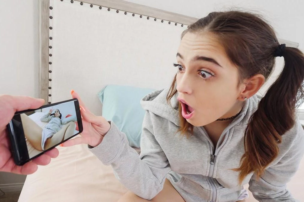 Brooke Haze - Her Pussy’s All Wet - SD/1080p