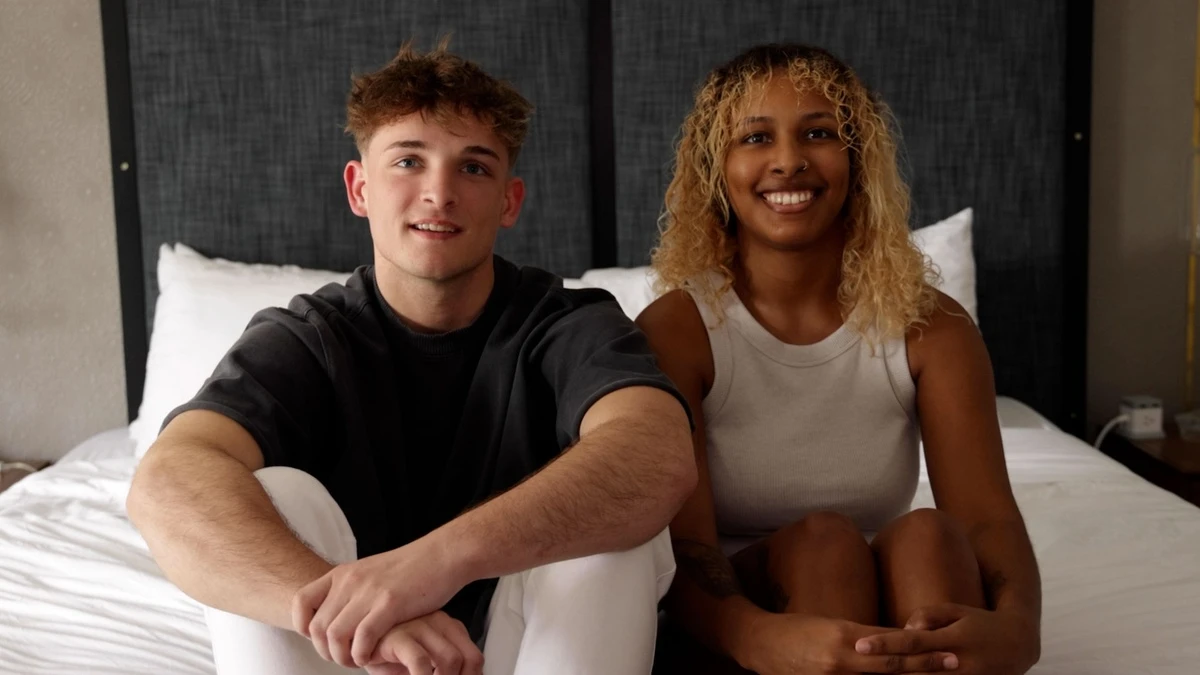 Hot Guys Fuck - Kourtney Rose [1080p]