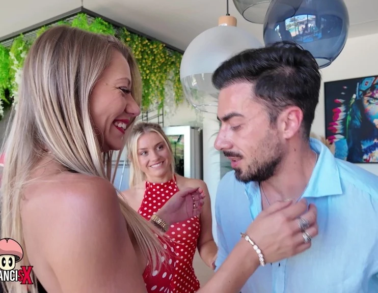 MissAlicewild, Ashley Morena - Two blonde strawberry twins play with their feet on Francis X's cock - Footjob, Foot worship and Cum on feet FullHD 1080p/HD 720p