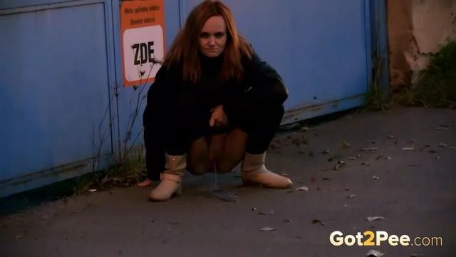 Redhead pees multiple times in this scene (1080p)